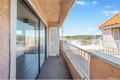 1168 E 10th Street #213, Long Beach, CA 90813 - Photo 24