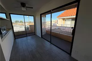 1168 E 10th St, Long Beach, CA 90813 - Photo 4