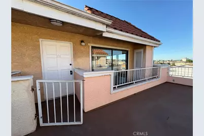 1168 E 10th Street #213, Long Beach, CA 90813 - Photo 1