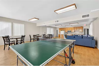 18360 Collins Street #E, Tarzana, CA 91356 - Photo 60