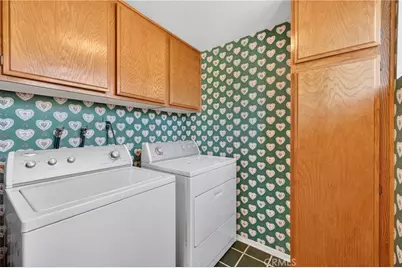 18360 Collins Street #E, Tarzana, CA 91356 - Photo 64