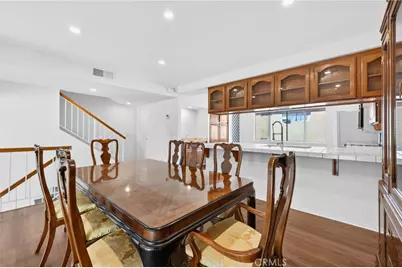 18360 Collins Street #E, Tarzana, CA 91356 - Photo 22