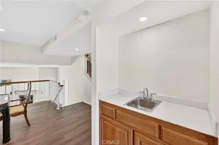 18360 Collins St, Tarzana, CA 91356 - Photo 30