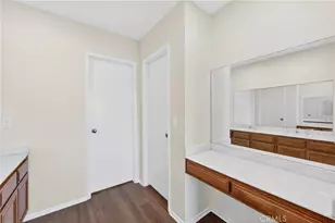 18360 Collins St, Tarzana, CA 91356 - Photo 42