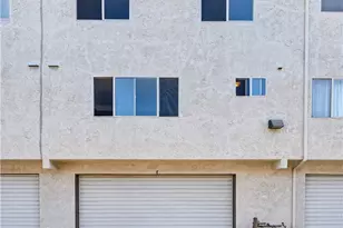 18360 Collins St, Tarzana, CA 91356 - Photo 68