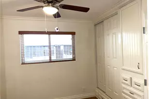 128 13th St, Seal Beach, CA 90740 - Photo 18