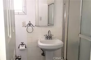 128 13th St, Seal Beach, CA 90740 - Photo 24