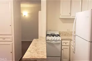 128 13th St, Seal Beach, CA 90740 - Photo 8