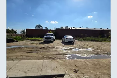 736 E Holt, Ontario, CA 91761 - Photo 2