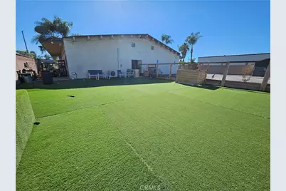 8201 Commonwealth Avenue #C, Buena Park, CA 90621 - Photo 16