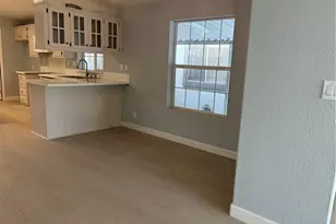 19127 Pioneer, Artesia, CA 90701 - Photo 12