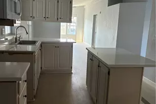 19127 Pioneer, Artesia, CA 90701 - Photo 8