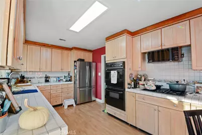 105 N Larkin Drive, Covina, CA 91722 - Photo 12