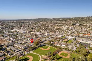 231 California, La Habra, CA 90631 - Photo 32