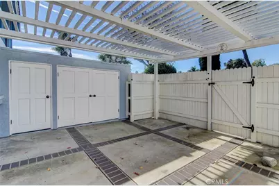 8409 Dory, Huntington Beach, CA 92646 - Photo 26