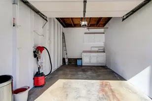 8409 Dory, Huntington Beach, CA 92646 - Photo 30