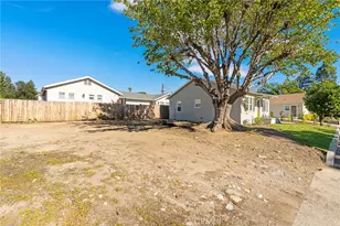 267 Olive St, Claremont, CA 91711 - Photo 58