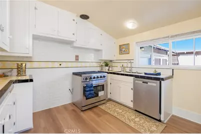 1005 Roswell Avenue, Long Beach, CA 90804 - Photo 14