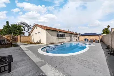 12585 Yorba, Chino, CA 91710 - Photo 36