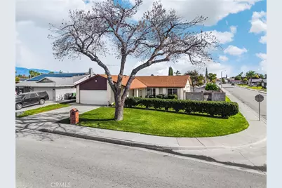 12585 Yorba, Chino, CA 91710 - Photo 2