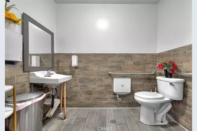 1889 University Avenue #105, Riverside, CA 92507 - Photo 10