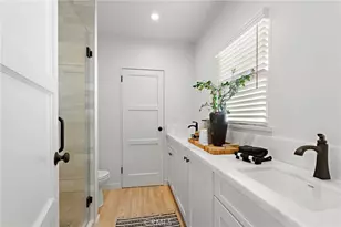 267 Olive St, Claremont, CA 91711 - Photo 18