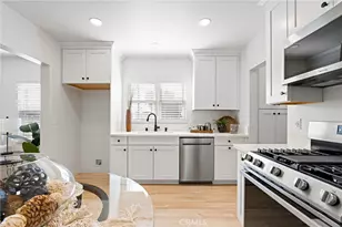 267 Olive St, Claremont, CA 91711 - Photo 8