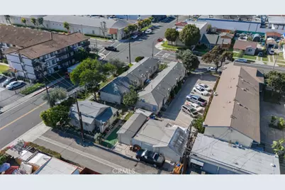 15954 Vermont, Paramount, CA 90723 - Photo 4
