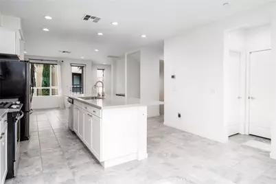 2850 N Glassell St, Orange, CA 92865 - Photo 12