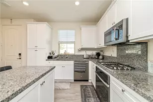 832 Mandarin, Upland, CA 91786 - Photo 4