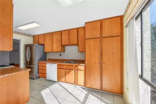 4210 Via Arbolada, Los Angeles, CA 90042 - Photo 26