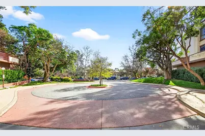 4210 Via Arbolada #220, Los Angeles, CA 90042 - Photo 4