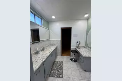 34 Pine Via, Anaheim, CA 92801 - Photo 22