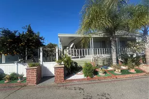 34 Pine Via, Anaheim, CA 92801 - Photo 8
