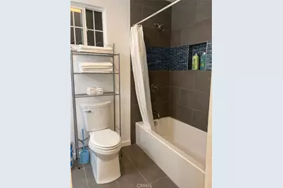 1364 61st E 61st, Los Angeles, CA 90001 - Photo 24