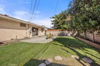 15330 Virginia Ave, Paramount, CA 90723 - Photo 22