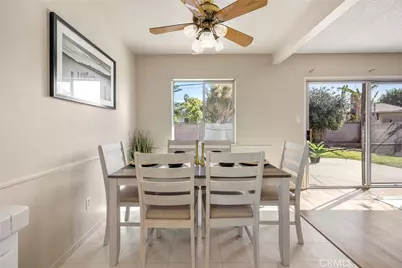 15330 Virginia Ave, Paramount, CA 90723 - Photo 8