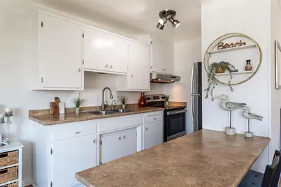 250 Linden Avenue #25, Long Beach, CA 90802 - Photo 8