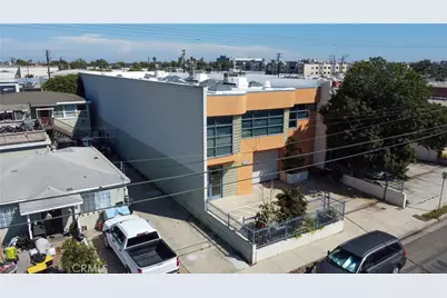 15200 Mansel Avenue, Lawndale, CA 90260 - Photo 2