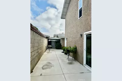 3913 W Hazard #D, Santa Ana, CA 92703 - Photo 28