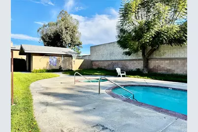 3913 W Hazard #D, Santa Ana, CA 92703 - Photo 40