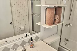 16771 Glenhaven, Huntington Beach, CA 92647 - Photo 22