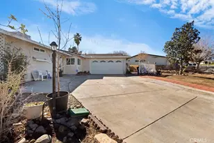 15873 La Paz Dr, Victorville, CA 92395 - Photo 6