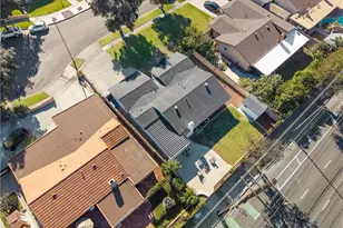 2029 W Flora, Santa Ana, CA 92704 - Photo 44