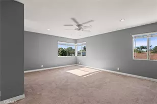 3018 S Pacific Ave, Santa Ana, CA 92704 - Photo 22