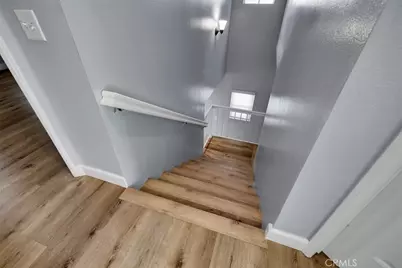 755 N East, Anaheim, CA 92805 - Photo 16