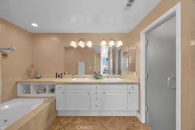 1500 E Ocean #608, Long Beach, CA 90802 - Photo 16