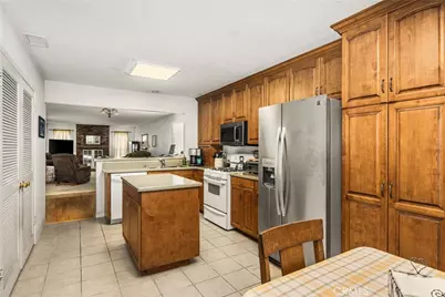 1071 S Avocado Way, Anaheim, CA 92805 - Photo 12