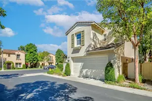 67 Canopy, Irvine, CA 92603 - Photo 2