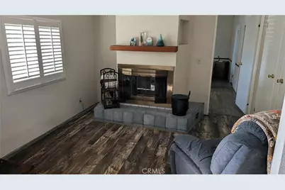 13182 Begonia, Victorville, CA 92392 - Photo 6